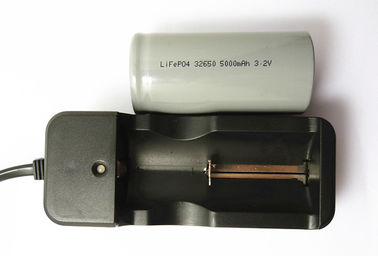 China Cargador de la balanza del monocanal Lifepo4, cargador de batería del fosfato del litio del enchufe de los E.E.U.U. proveedor