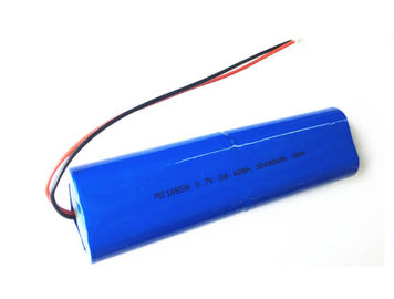 China Paquete de 18650 batería li-ion, batería recargable de 3,7 voltios con el PWB/las ventajas de alambre proveedor