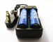 Cargador de batería recargable BRITÁNICO del enchufe 2A para las baterías de litio de la alta capacidad proveedor